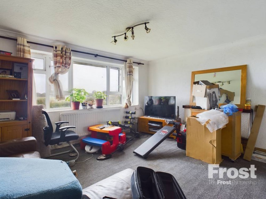 Images for Feltham EAID:2640919782 BID:FEL