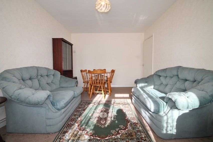 Images for Springwell Road, Hounslow, Middlesex EAID:2640919782 BID:FLL